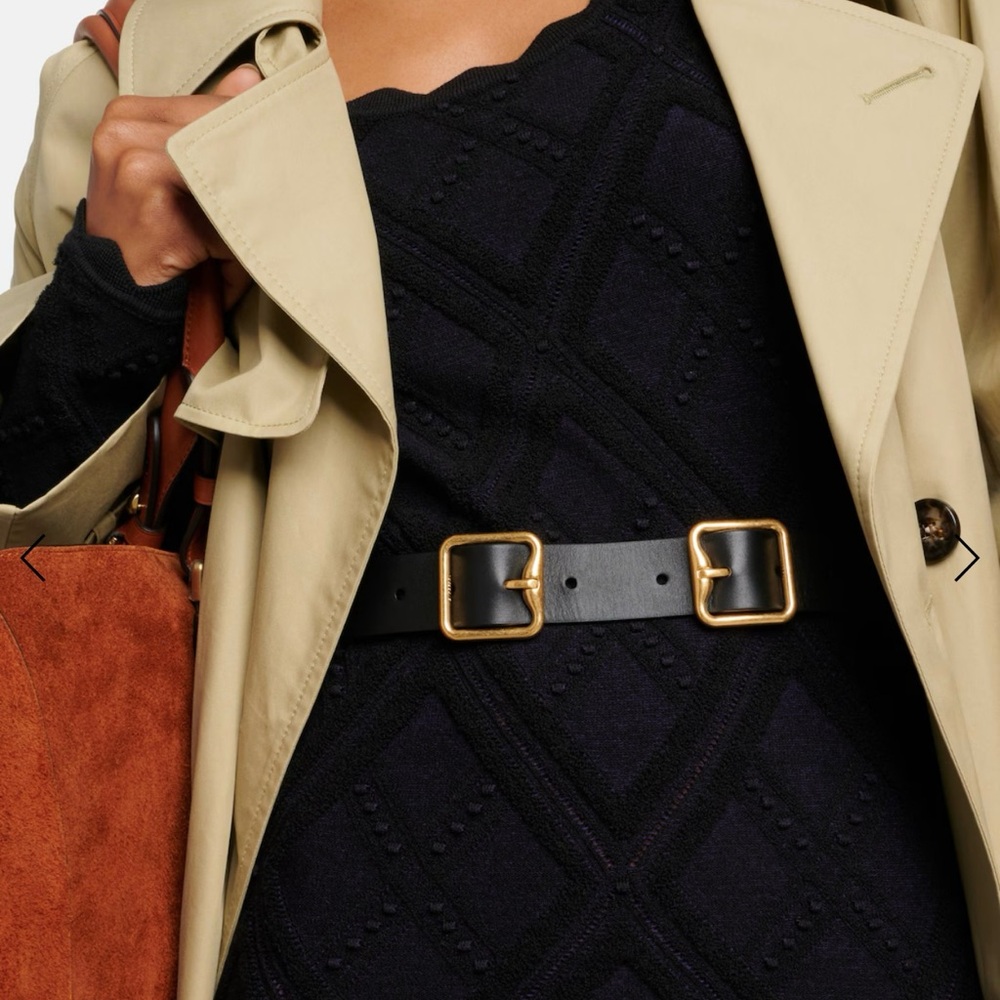 Burberry Black and Gold Leather Belt